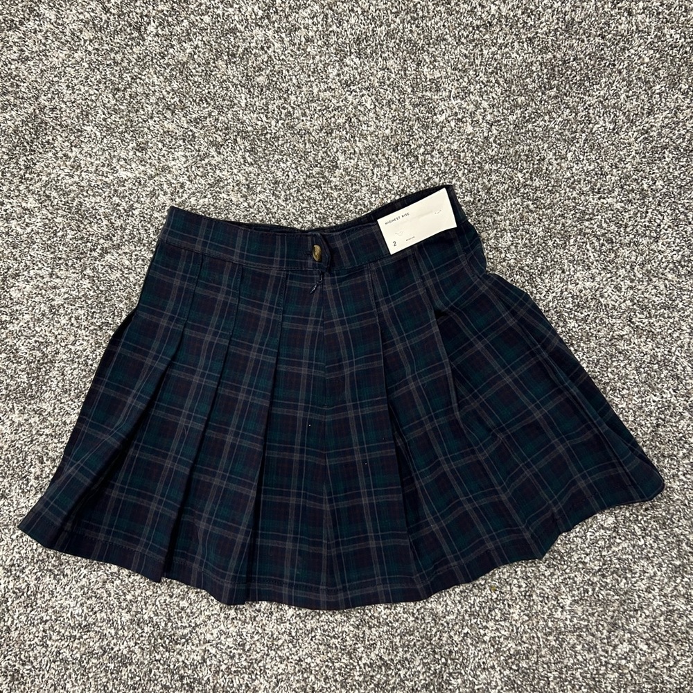 American Eagle size 2 pleated skirt new with tags